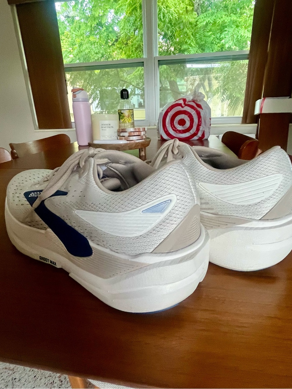 Mens Brooks Ghost Max 3 (Coconut/Chateau/Navy) - Picture 4 of 5